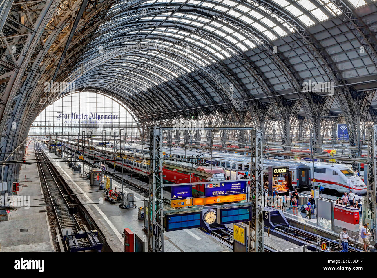 frankfurt main hbf