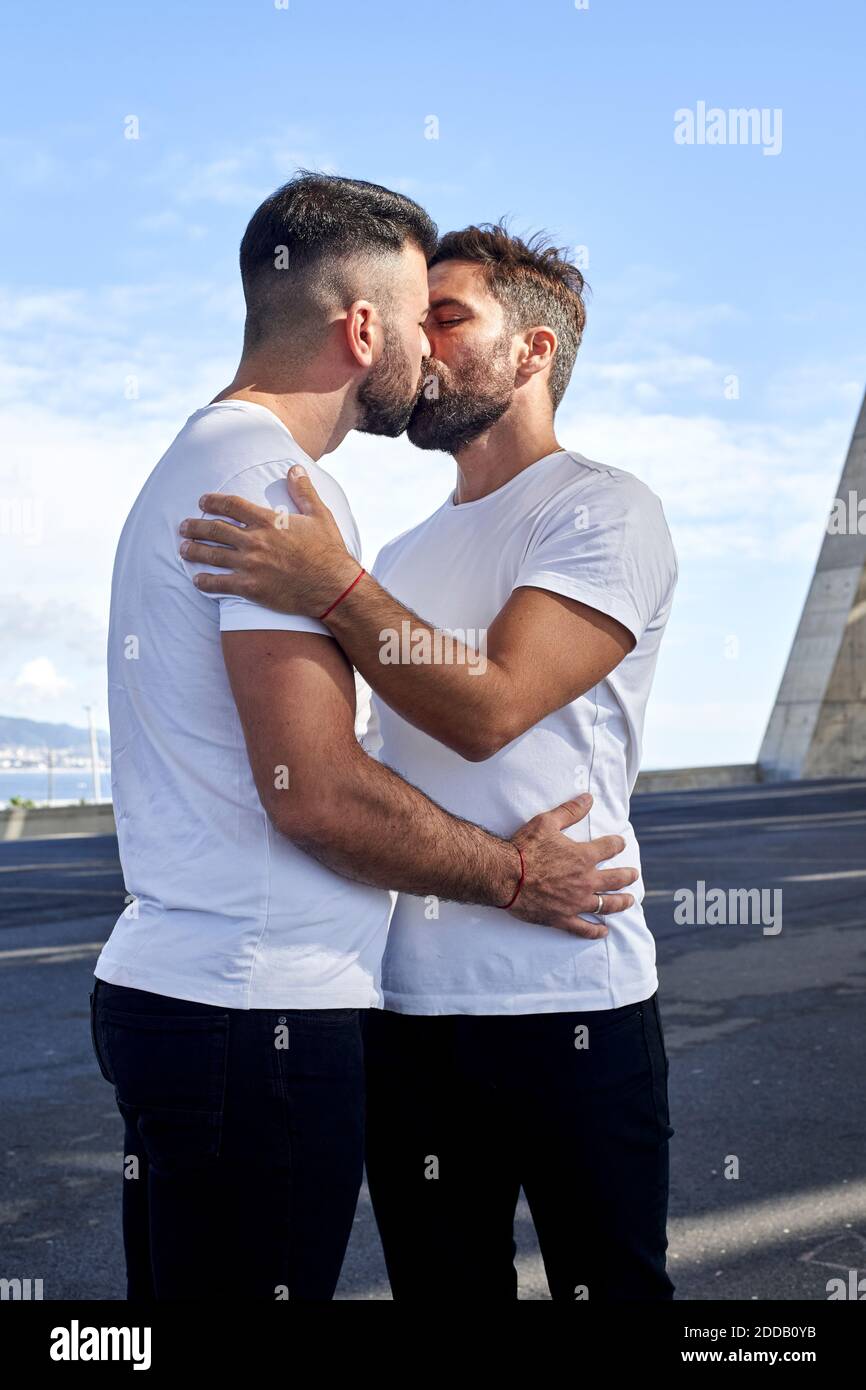 gay kissing