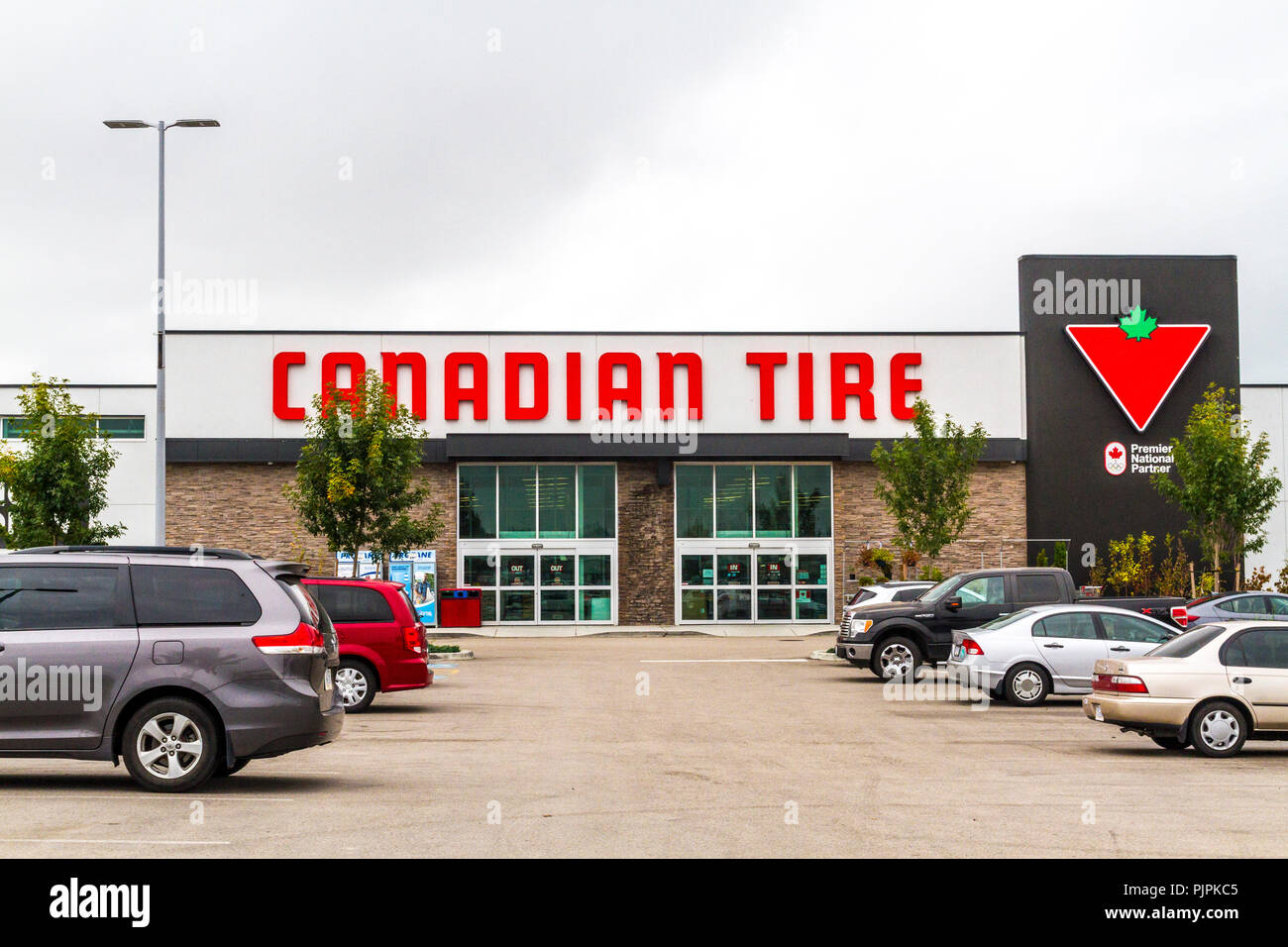 canadian tire tsawwassen mills