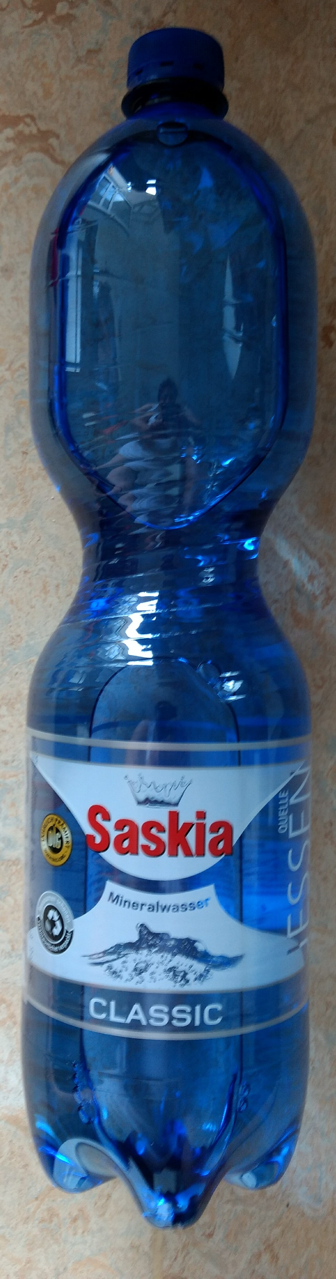 saskia mineral water