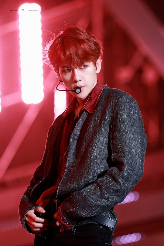 baekhyun red hair