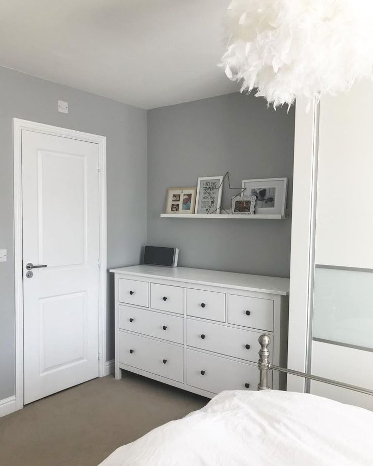 light gray paint dulux