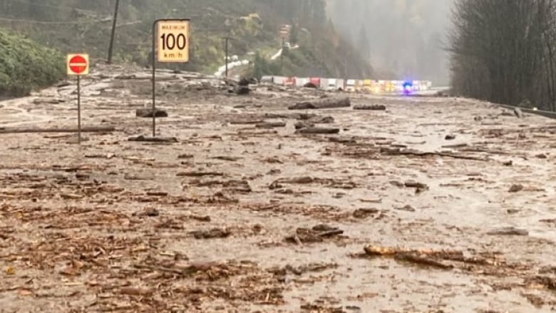 is coquihalla closed