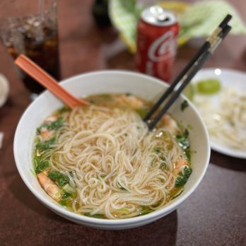 restaurants pho near me