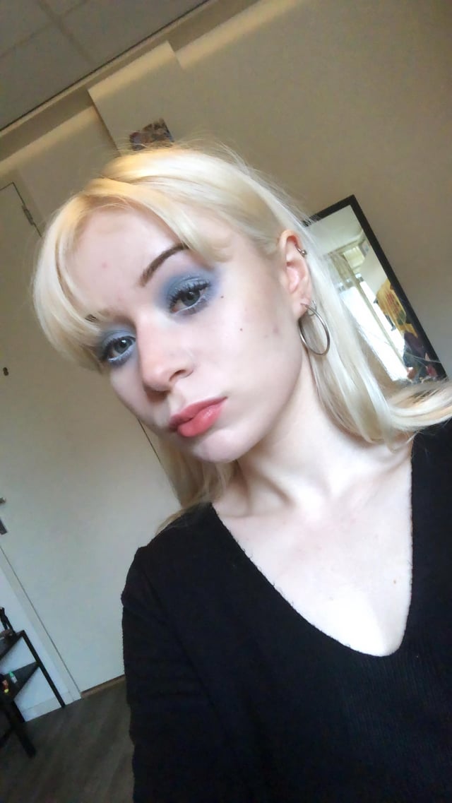 buffalo 66 makeup