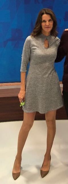 susie dent sexy