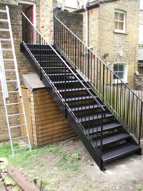 outdoor metal step