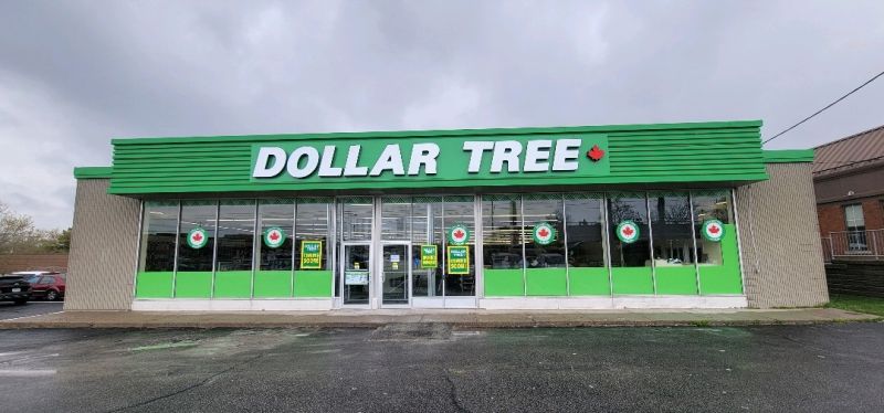 when is dollar tree opening in thunder bay