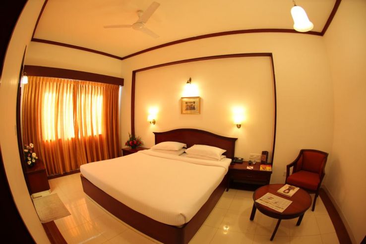 cheap hotels in coimbatore near railway station