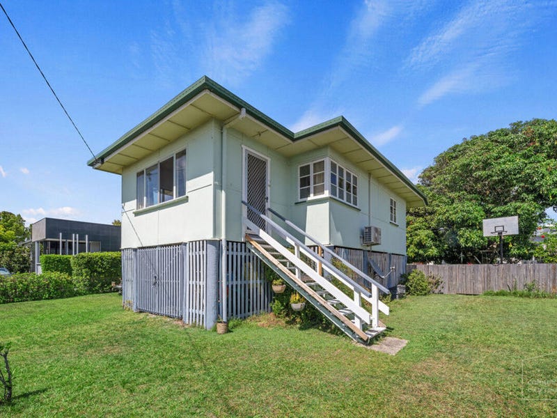 realestate.com.au caloundra