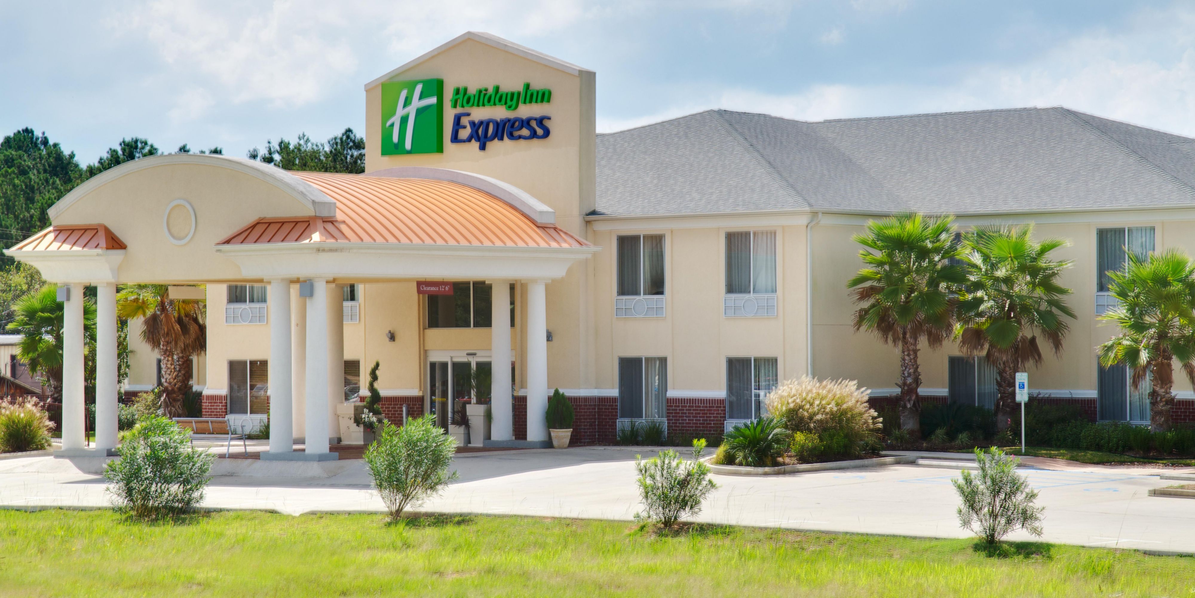 motels in leesville la