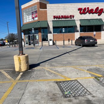 walgreens pharmacy hours houma