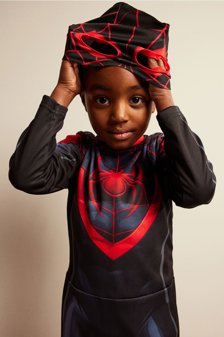 h&m spiderman