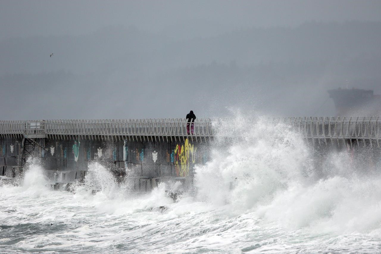 victoria weather environment canada