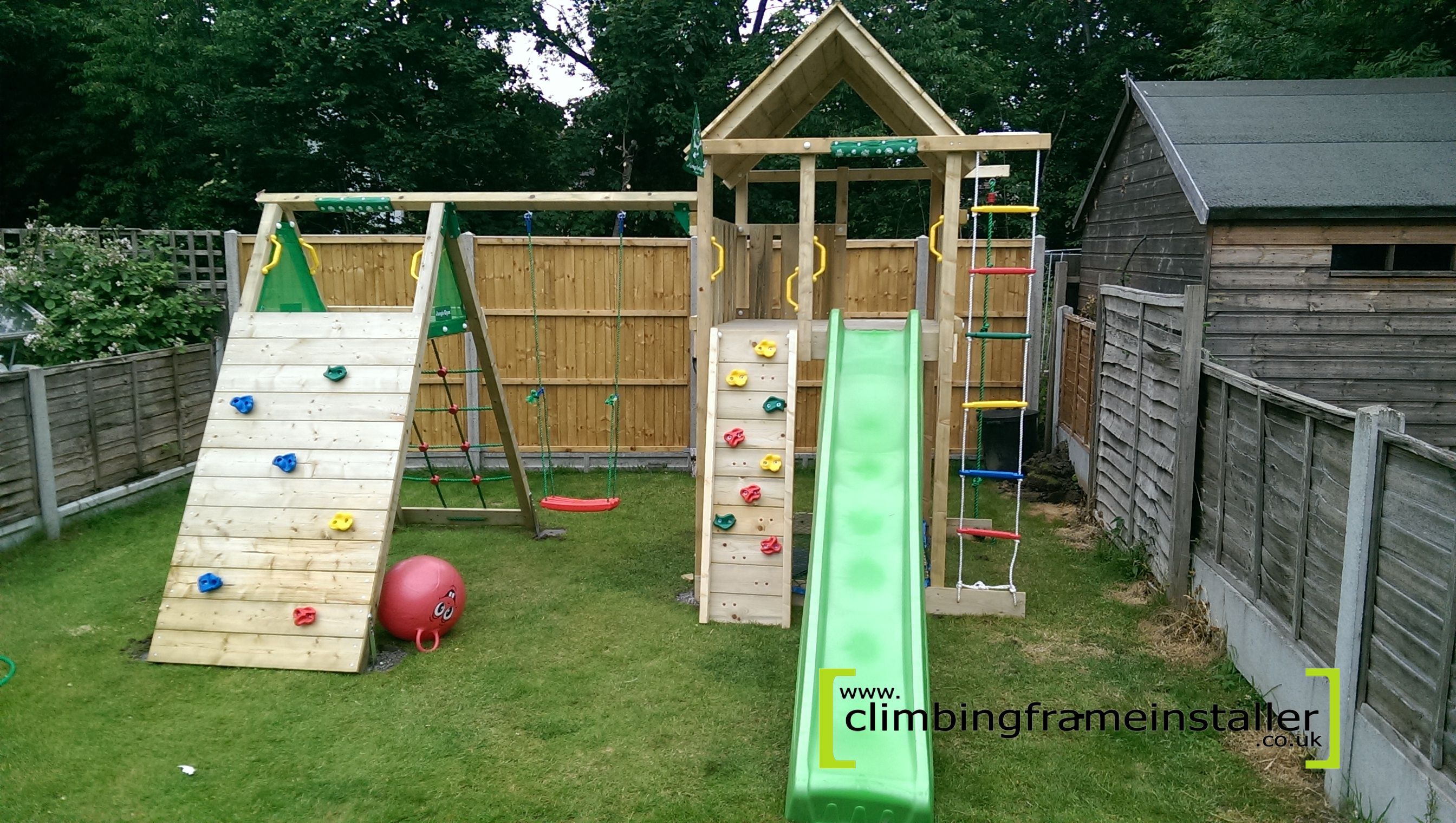 climbing frame jungle gym