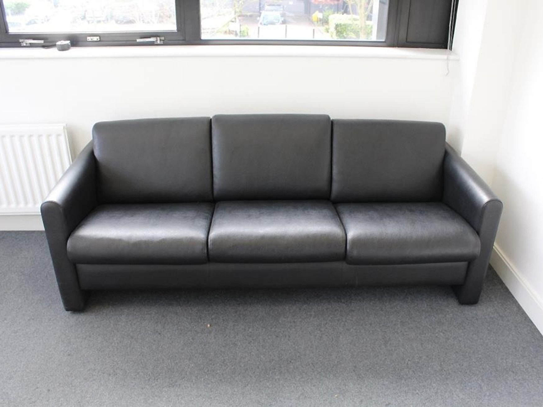 3 seater sofa second hand