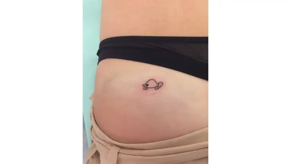 tatuajes en los gluteos para mujeres