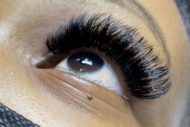 eyelash extensions woodstock