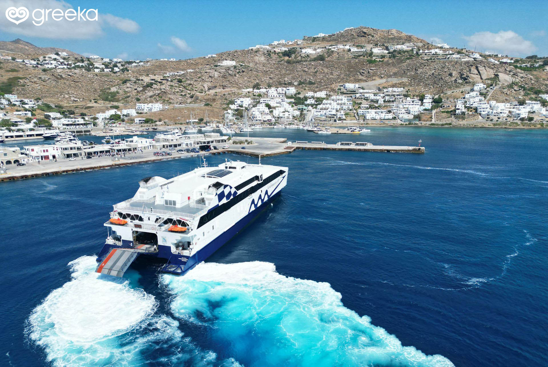 piraeus to mykonos ferry time