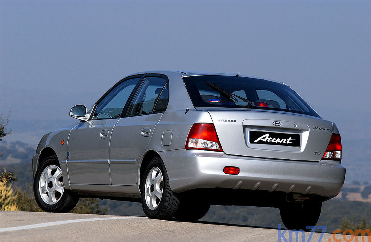 hyundai 1.5 gls 2000 model