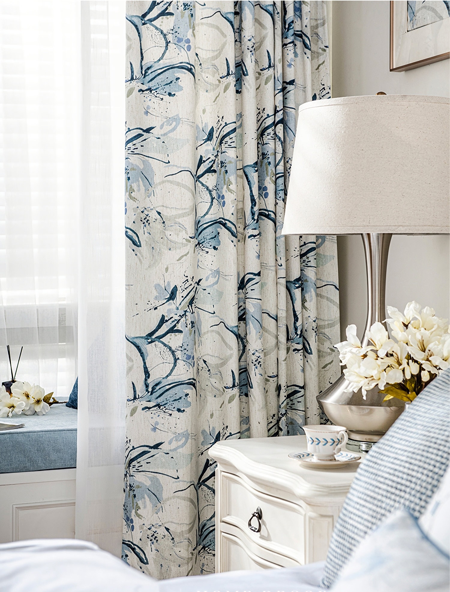 blue floral drapes