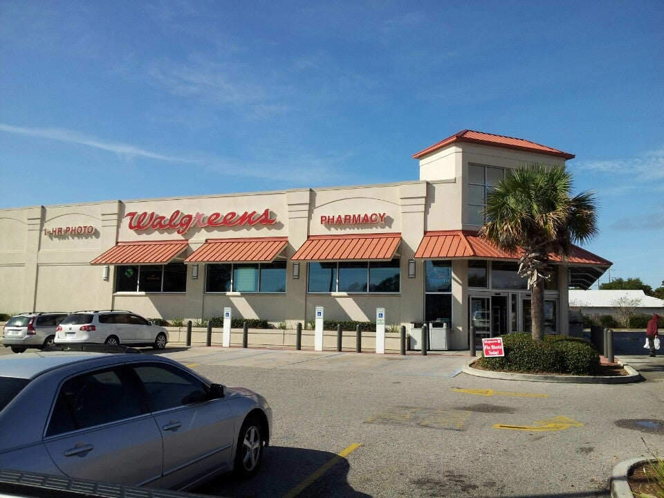 walgreens pharmacy fort morgan