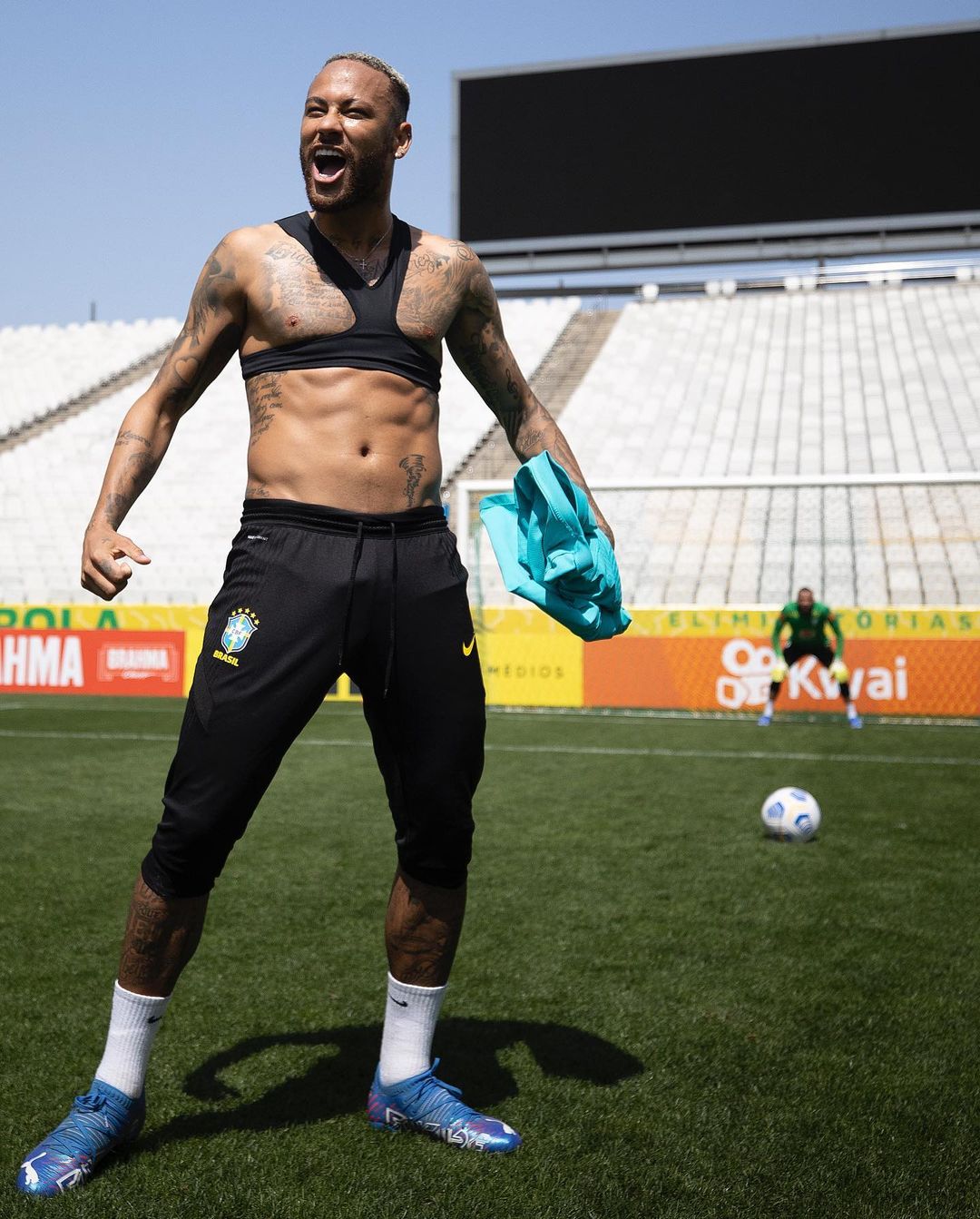 neymar abs