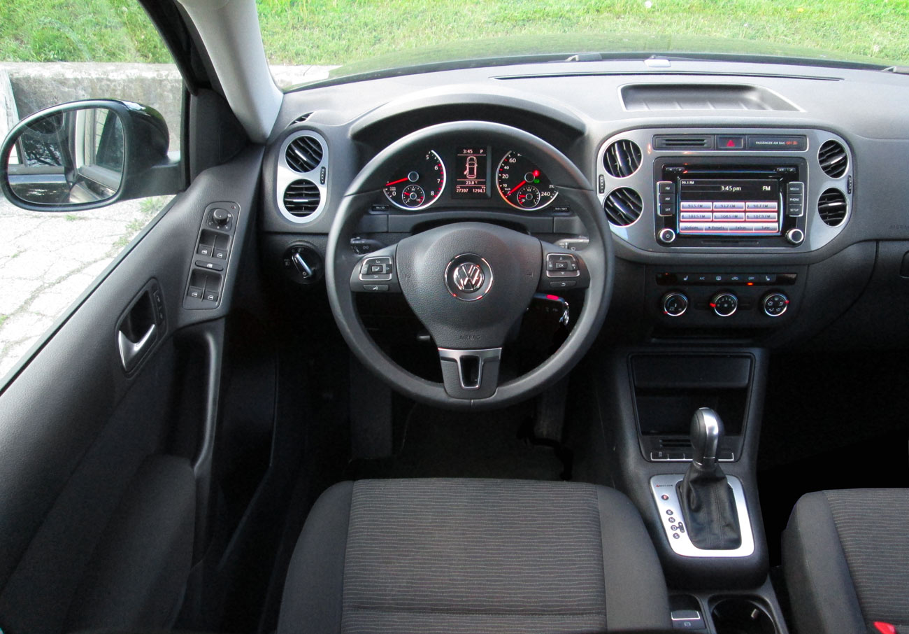 interior tiguan 2010