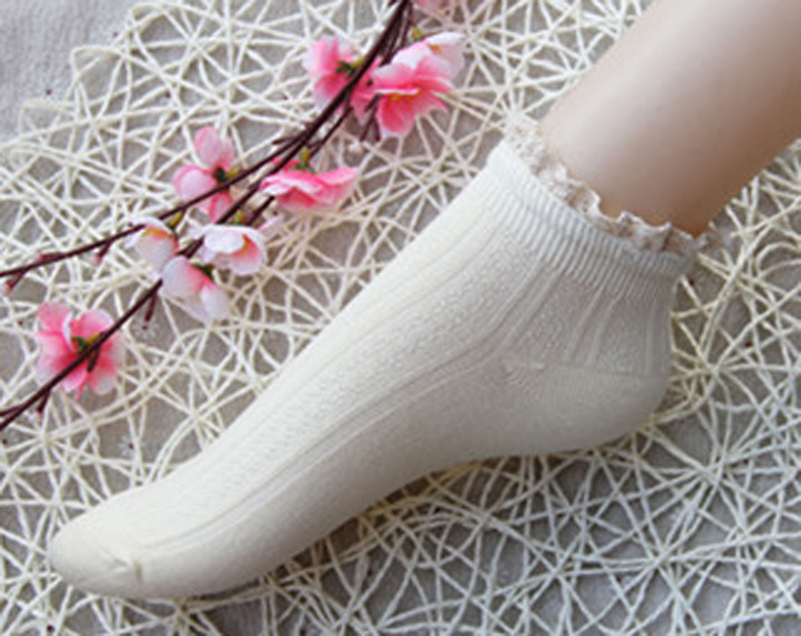 ladies socks with lace trim