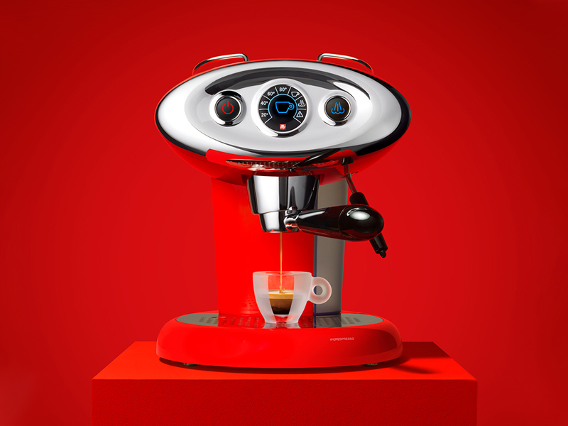 illy coffee pot