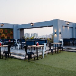 terrace garden restaurant in ahmedabad