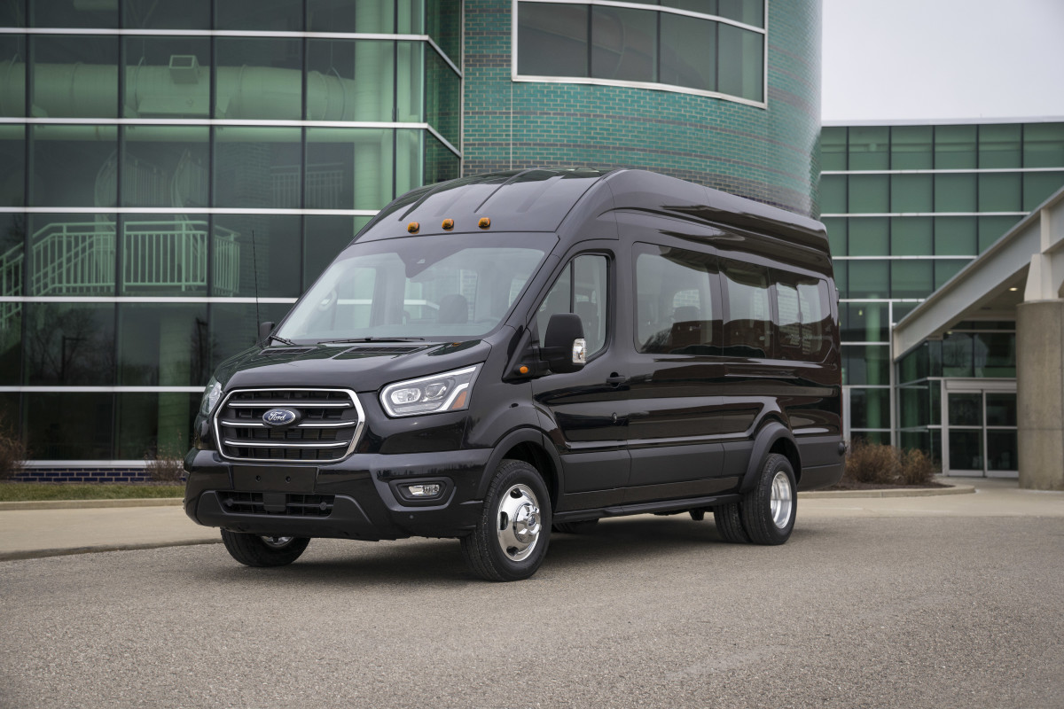 ford transit 350 passenger van