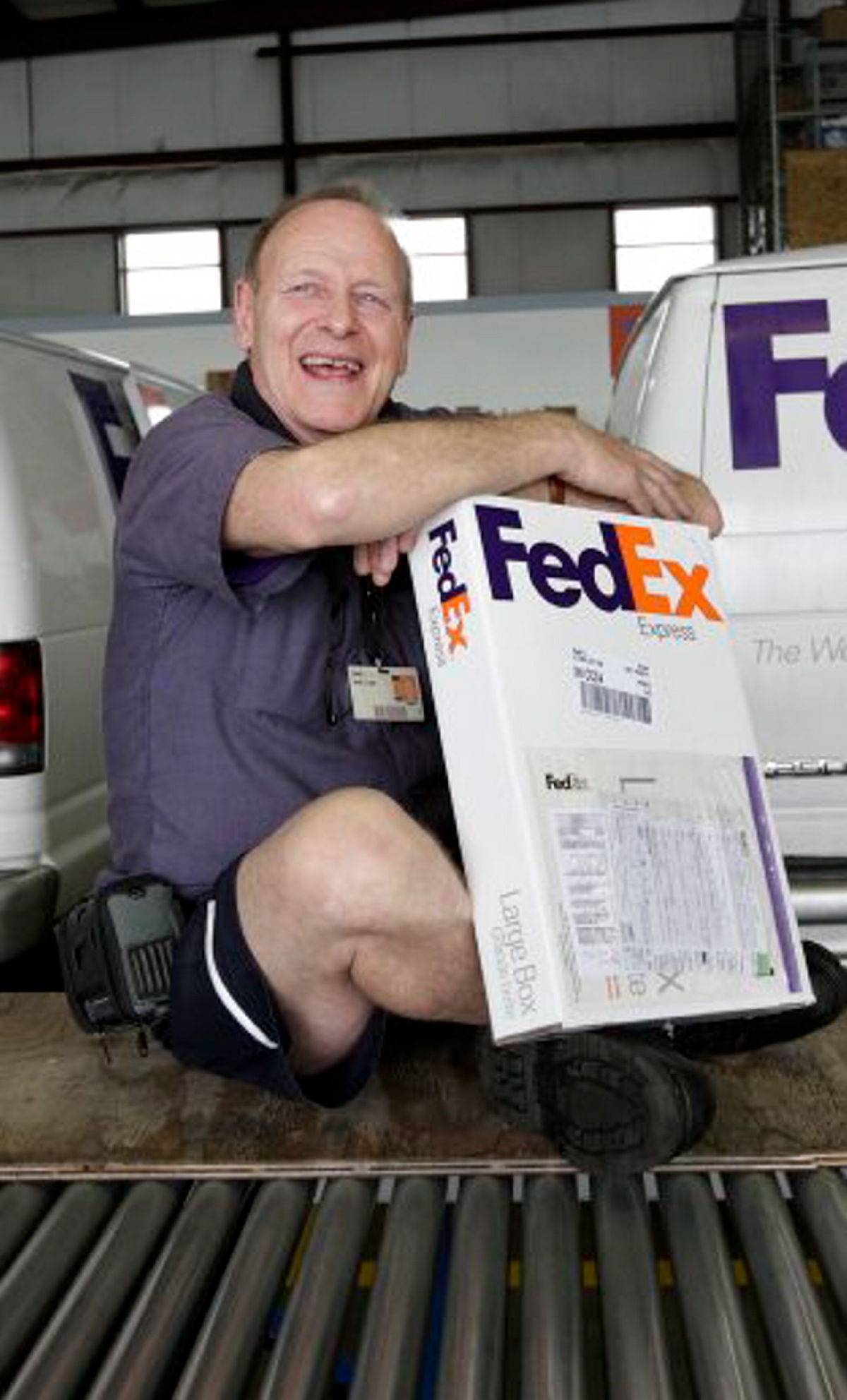 fedex okotoks