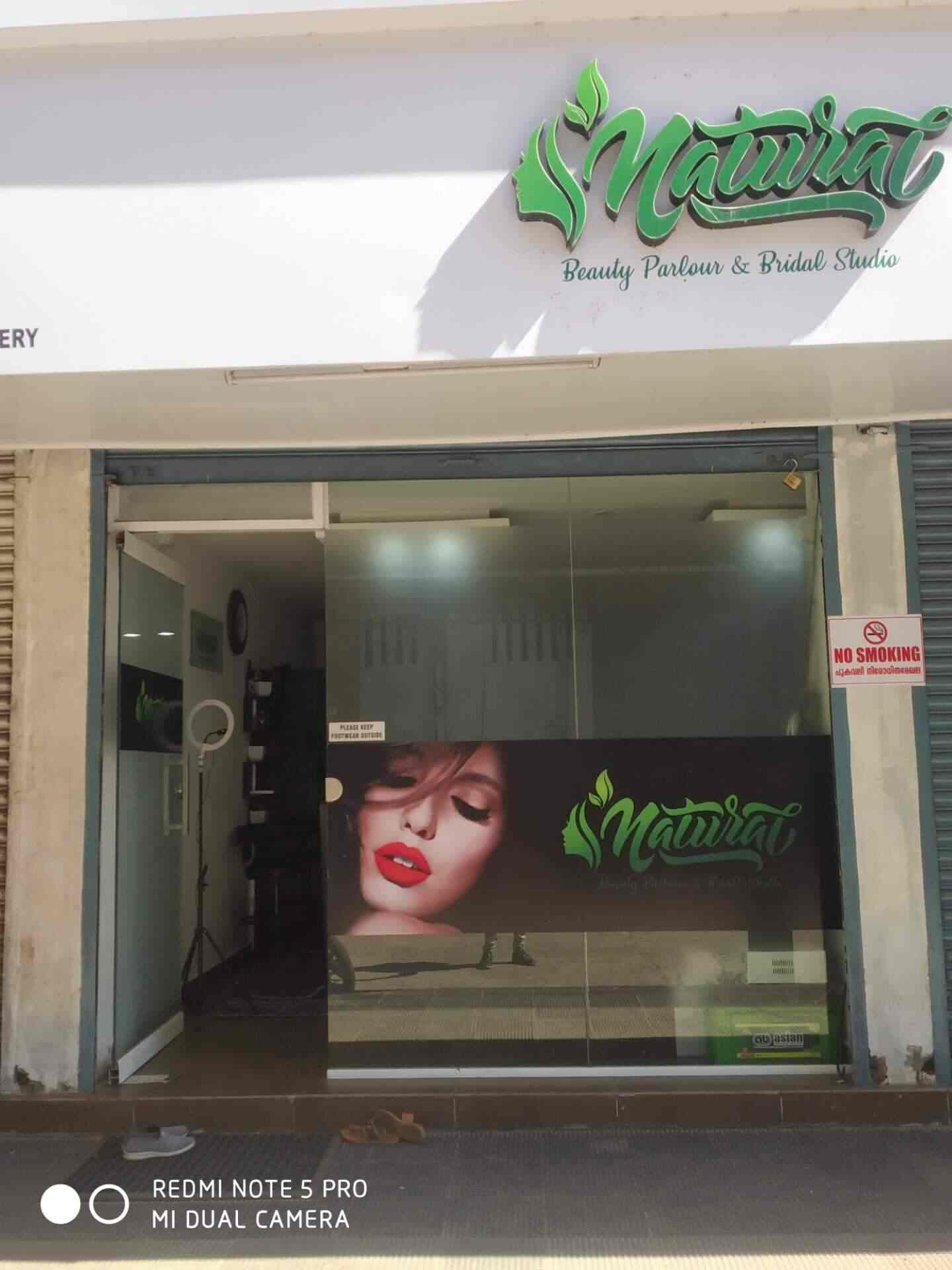 naturals beauty parlour thrissur