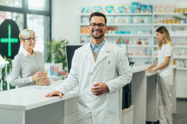 pharmacy assistant jobs windsor