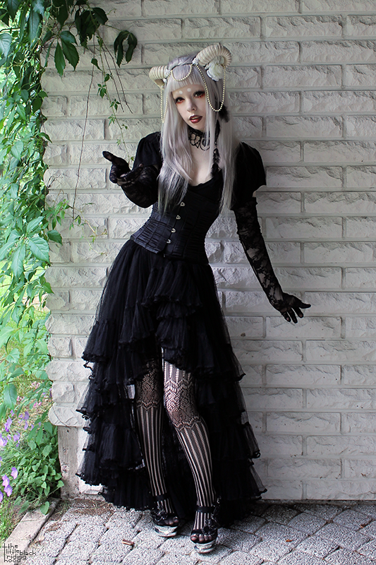 gothic cosplay