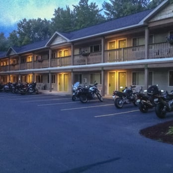 motels in bellaire michigan