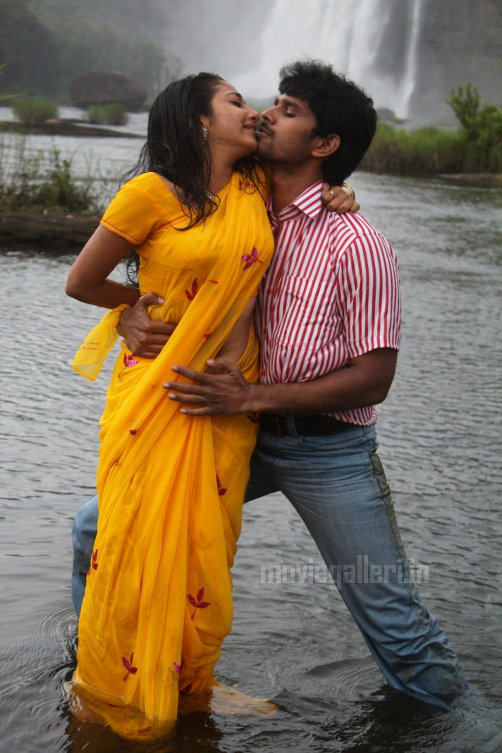 tamil hot stills