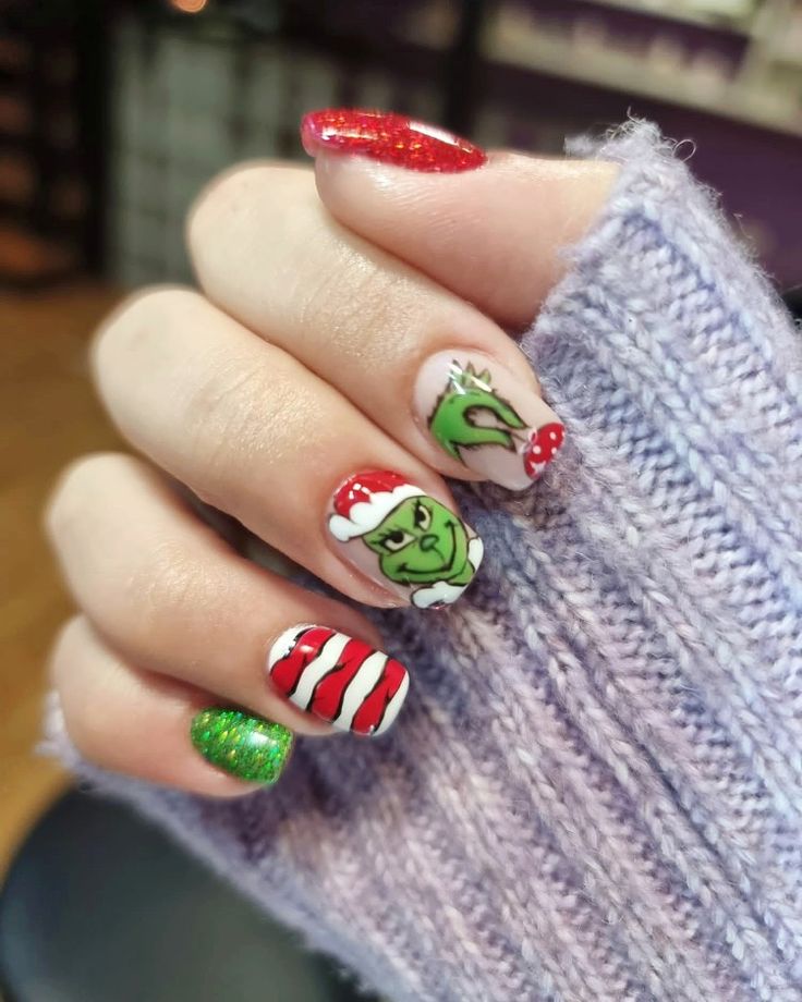 uñas navideñas grinch