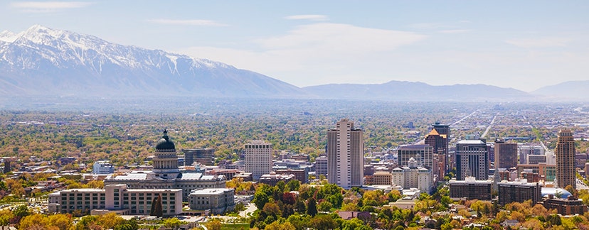 flights from slc to vancouver