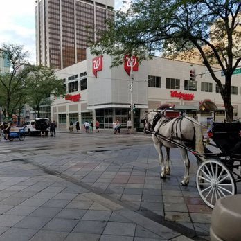 walgreens on 16th street mall