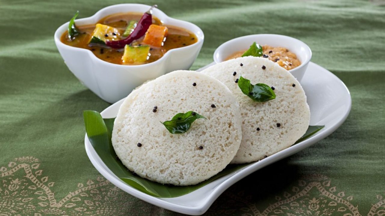 4 idli sambar calories