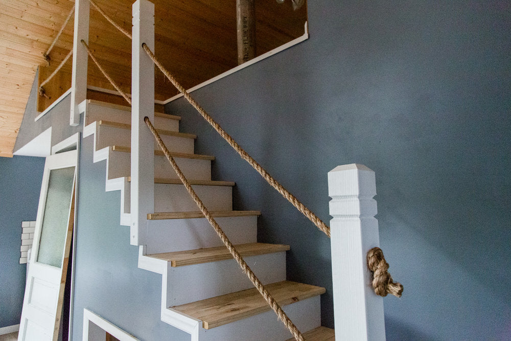 rope handrail stairs