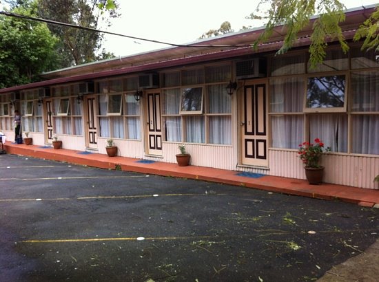 nowra motels