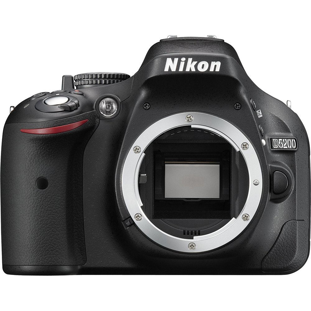 nikon d5200 price in india amazon