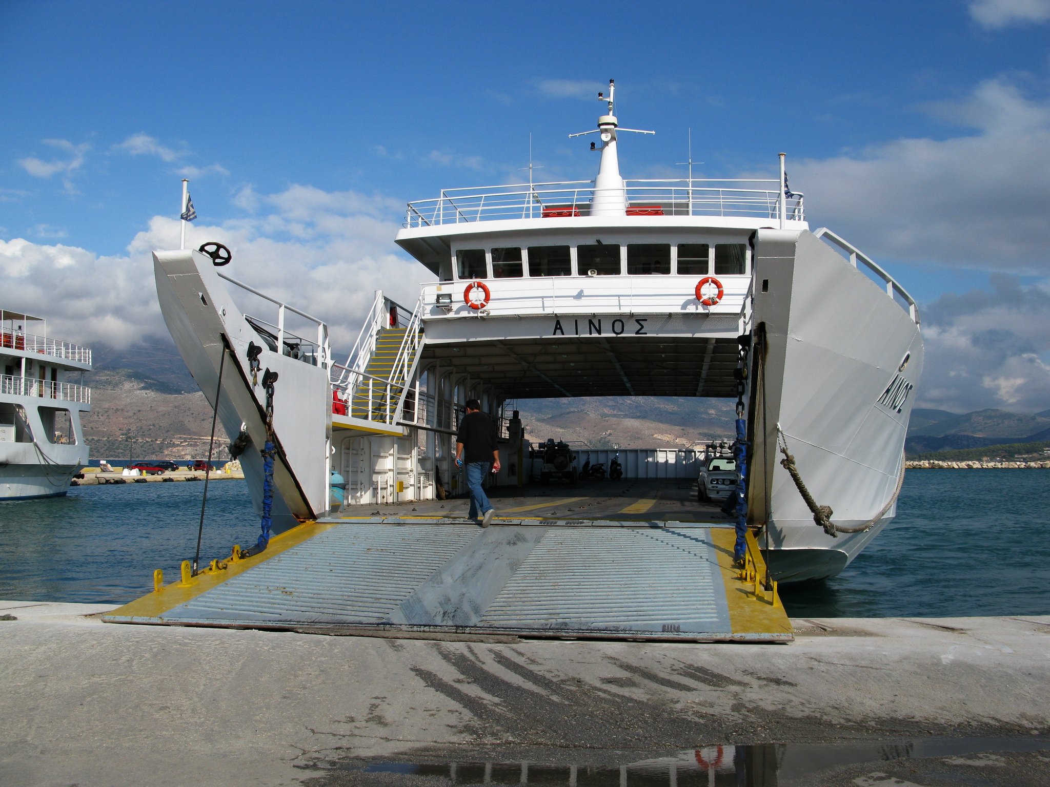 argostoli to lixouri ferry tickets