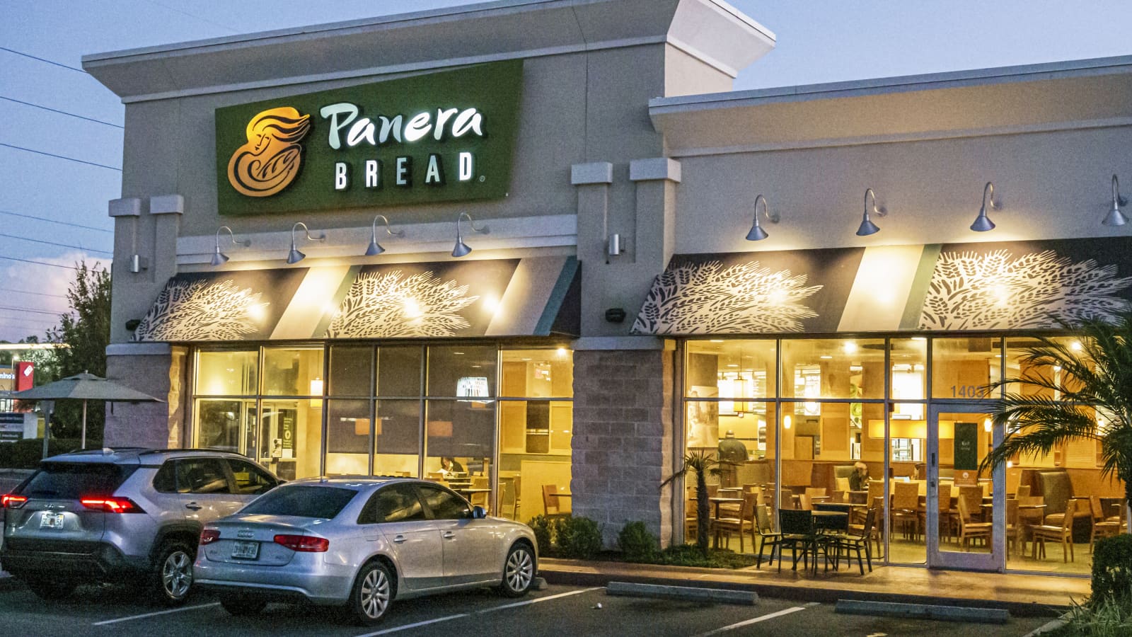 panera hours near me