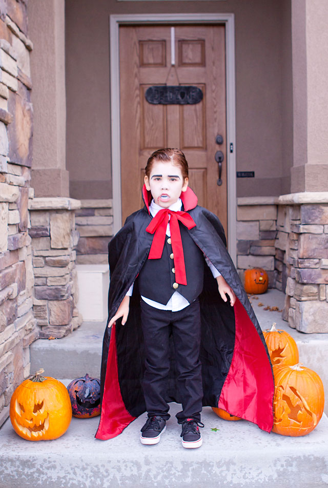 diy vampire costume