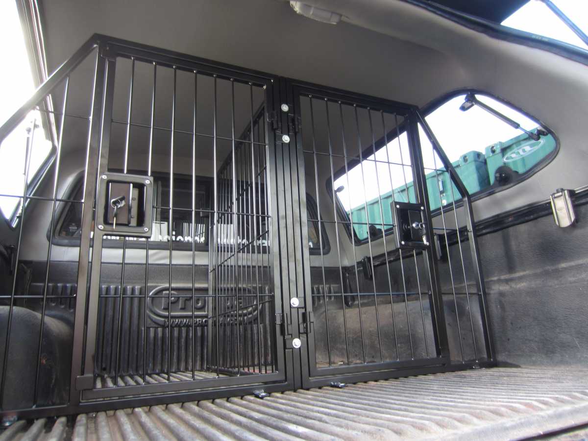 ford ranger dog cage