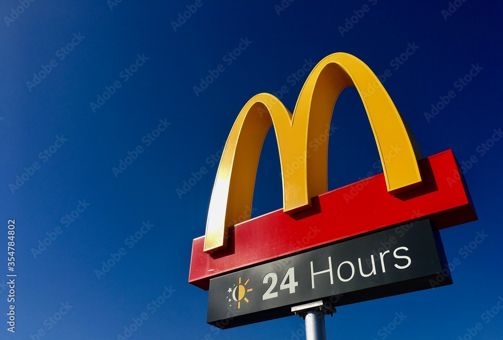 mcdonald 24 hours